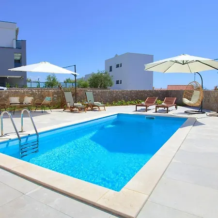 Sea La Vie Krk Town